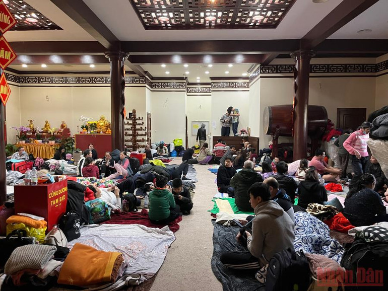 Ấm áp nghĩa tình đồng bào ở Ba Lan -0