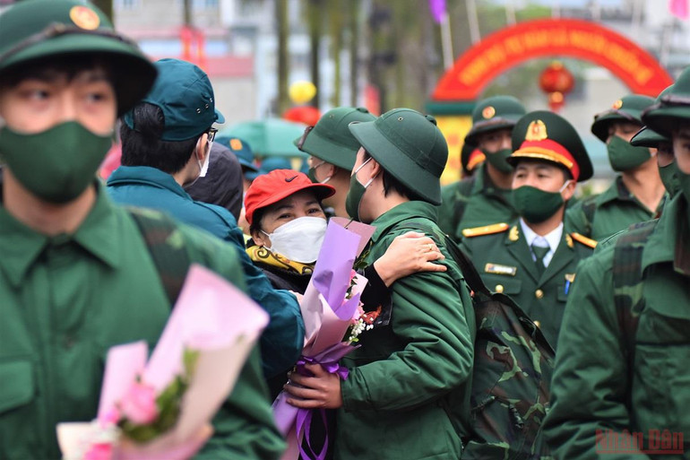 30 quận huyện, thị xã Hà Nội tổ chức lễ giao nhận quân năm 2022 -0