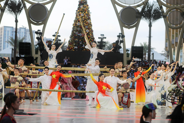 EXPO 2020 Dubai: “Dòng chảy bất tận” quảng bá văn hóa Việt ra thế giới -3