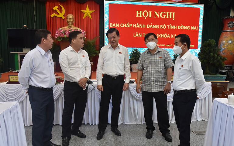 Tăng trưởng GRDP năm 2021 của Đồng Nai đạt 2,29% -0