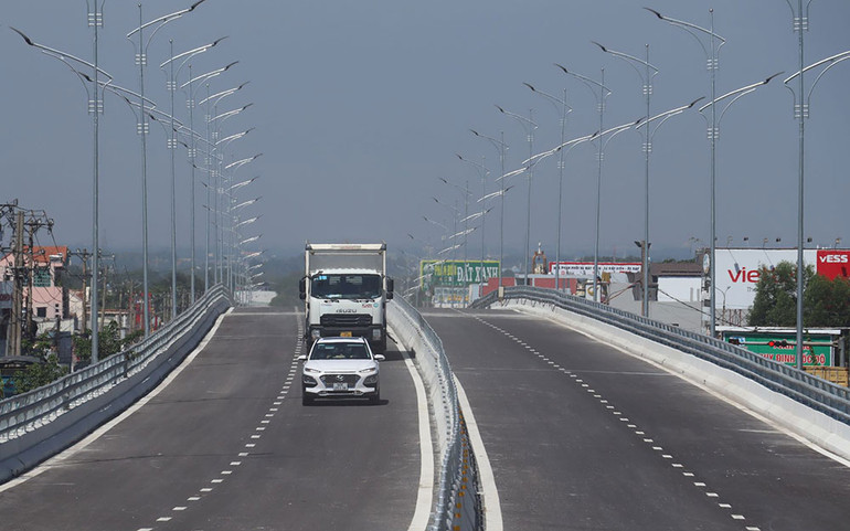 Chủ đầu tư dự án nút giao Dầu Giây:&nbsp; Lấy làm tiếc vì những chuyện đã xảy ra! -0