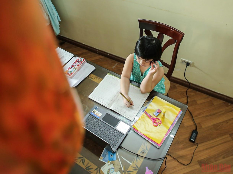 Chuẩn bị cho con cấp 1: Nên hay không theo các lớp tiền tiểu học? -0