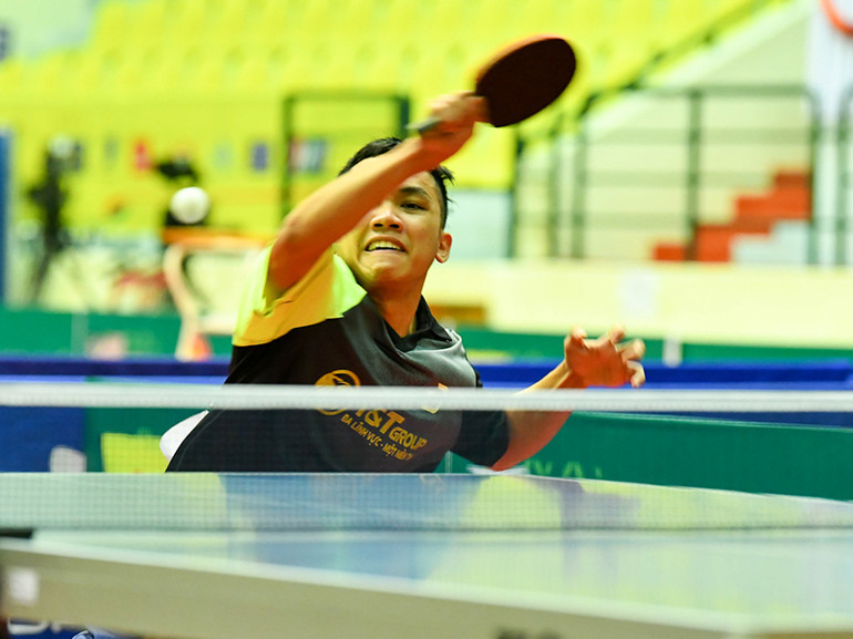 Đinh Anh Hoàng, làn gió mới của bóng bàn Việt Nam -2