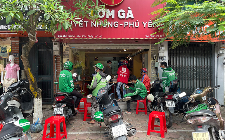 Chuyện shipper mùa dịch -0