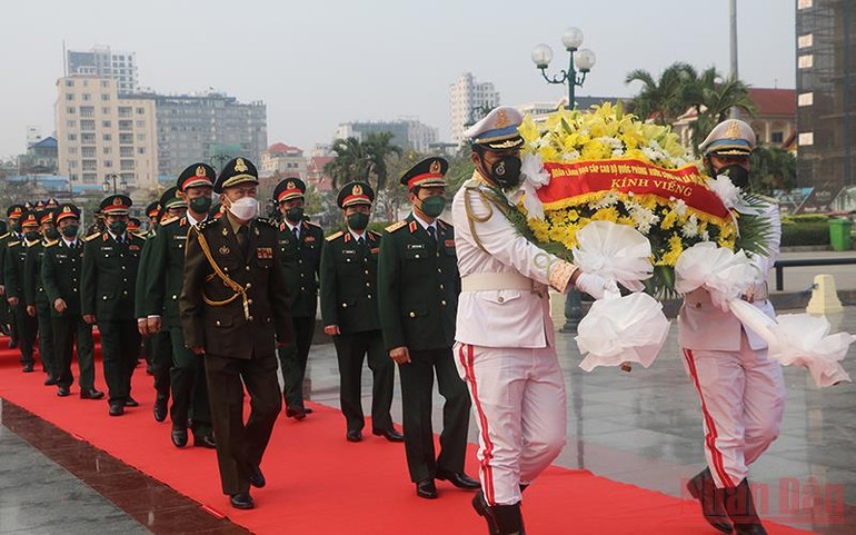 Việt Nam-Campuchia tăng cường hợp tác quốc phòng -0
