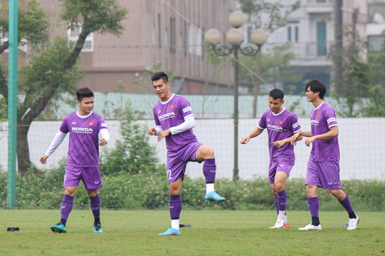 Dịch Covid-19 tiếp tục làm khó đội tuyển Việt Nam -1