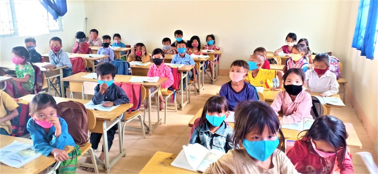 Niềm vui đón năm học mới tại các địa phương trên cả nước ảnh 3 Niềm vui đón năm học mới tại các địa phương trên cả nước -1