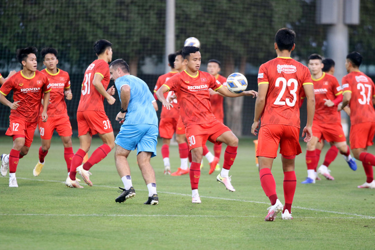 HLV Park Hang-seo giám sát kỹ buổi tập của U23 Việt Nam -0
