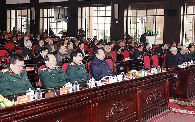 Gặp mặt cán bộ cao cấp quân đội các thời kỳ -0