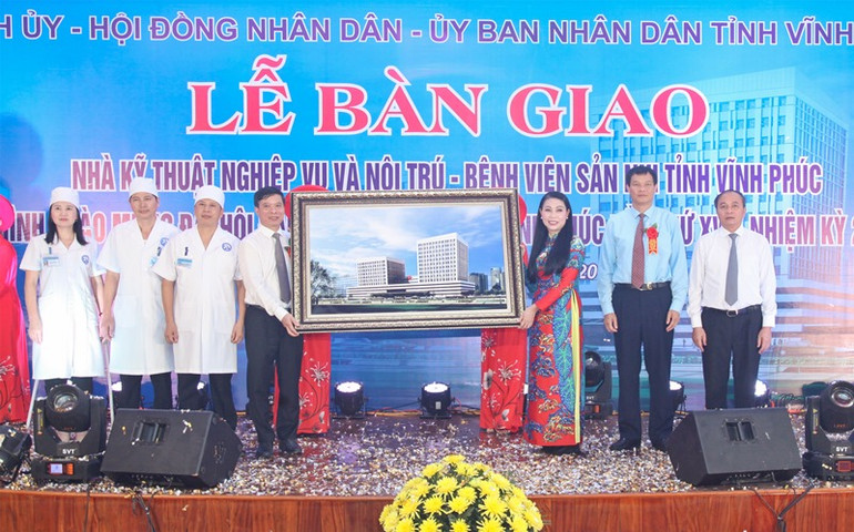 Khánh thành các công trình trọng điểm về giáo dục và y tế -0