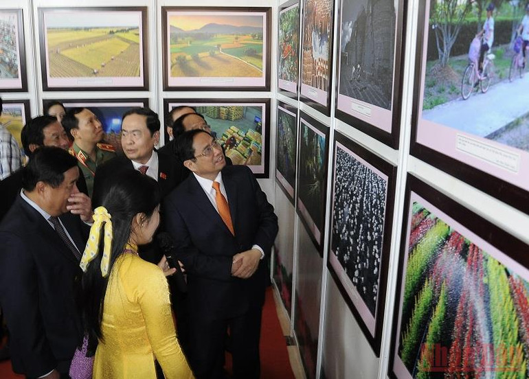 Thủ tướng Phạm Minh Chính dự Hội nghị công bố quy hoạch và xúc tiến đầu tư vùng đồng bằng sông Cửu Long -0