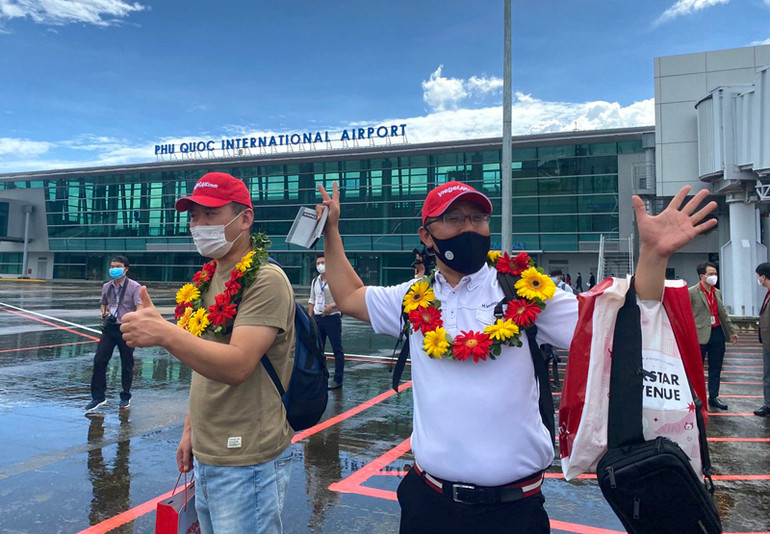 Việt Nam khởi động chương trình “Live fully in Vietnam” đón khách quốc tế -0