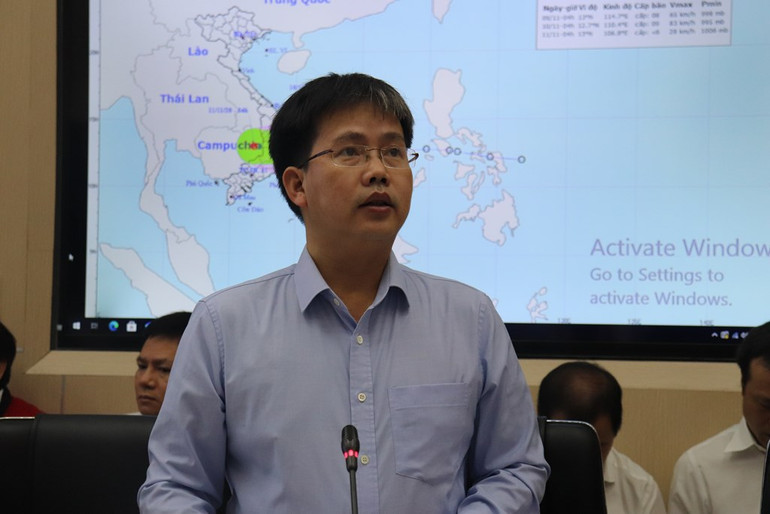 Bắn pháo hiệu ở 10 điểm để cảnh báo bão số 12 -0