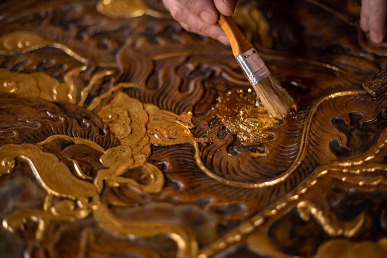 Người sở hữu những kỷ lục thế giới về gốm -0