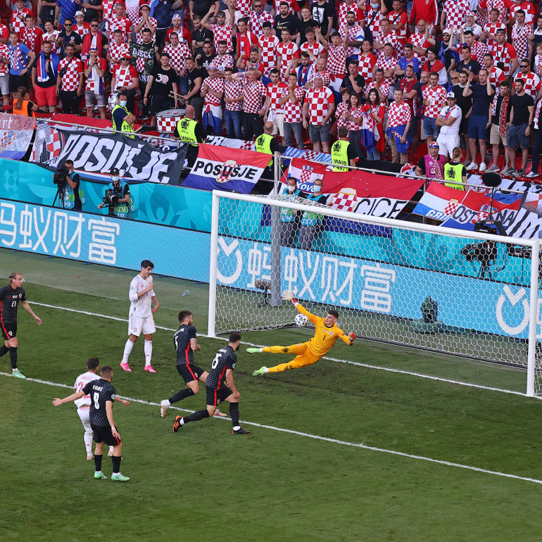 Tây Ban Nha 5 - 3 Croatia: Cơn mưa bàn thắng trên sân Parken -0