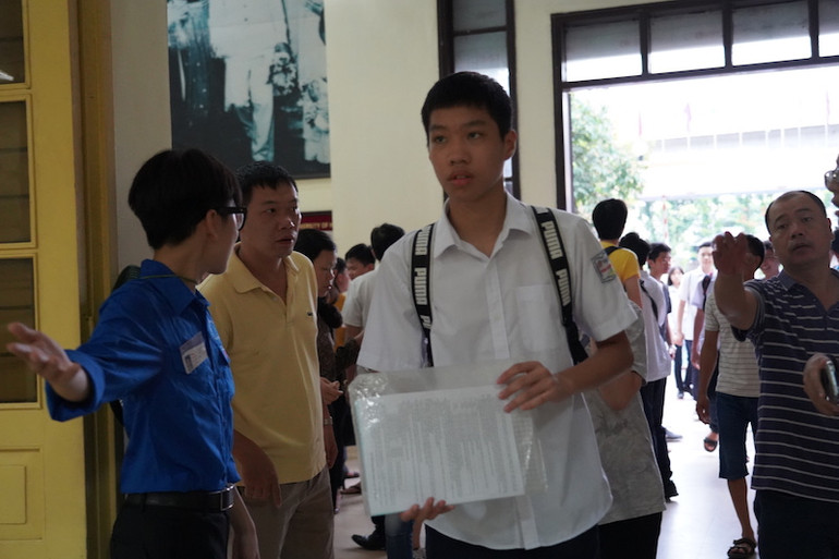 Giành suất vào trường chuyên Tự nhiên và Nhân văn -0