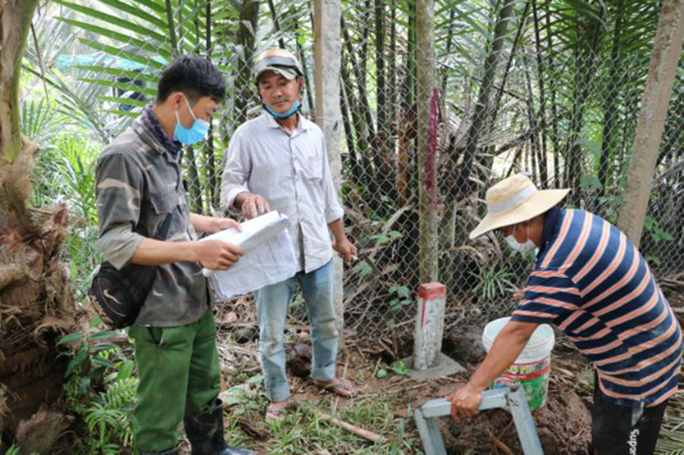 Cơ quan chức năng cắm mốc giải phóng mặt bằng tại dự án Cầu Rạch Miễu 2 (đoạn qua địa phận huyện Châu Thành, tỉnh Bến Tre). Đẩy nhanh tiến độ giải phóng mặt bằng cầu rạch Miễu 2 -0