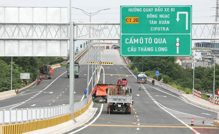 Cận cảnh cầu cạn Mai Dịch - Nam Thăng Long -0