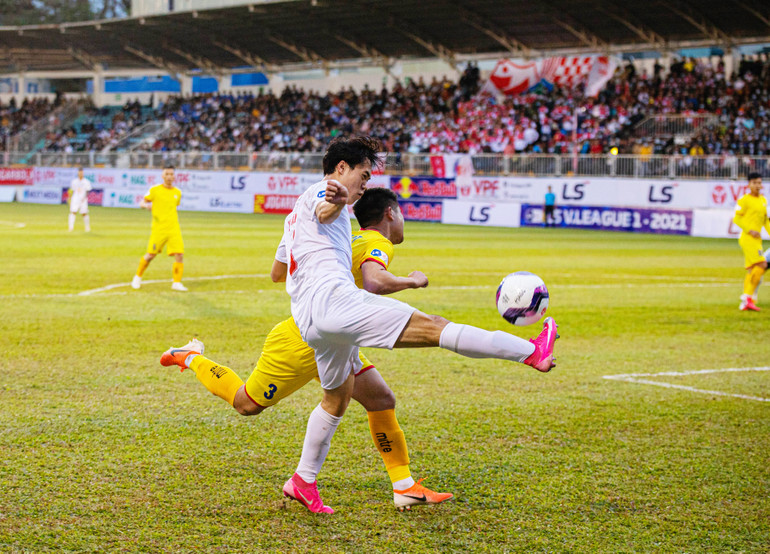 HAGL: Những “nỗi lo” trong sự tự tin của người thầy -0