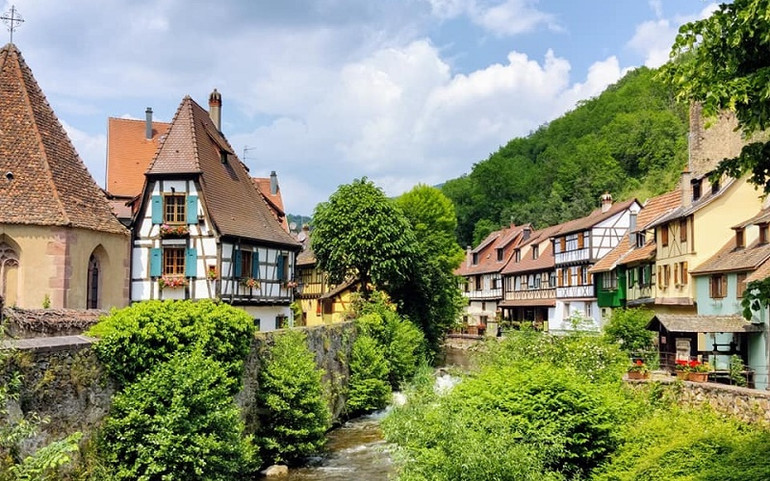 Con đường trở thành thủ khoa đại học Pháp của nữ sinh trường làng -6