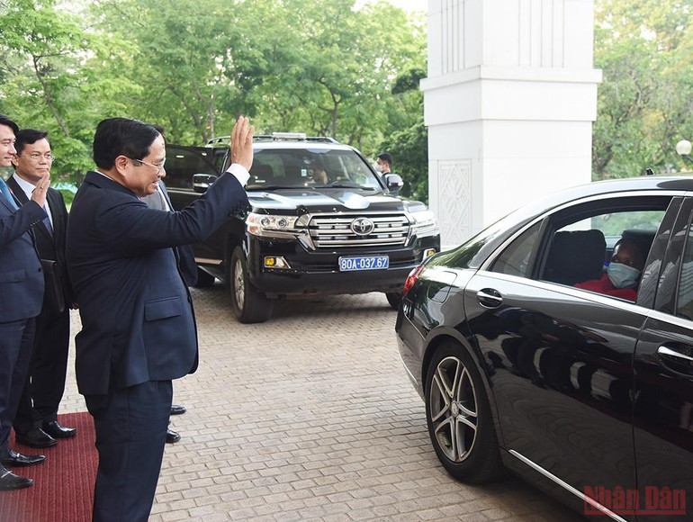 Thủ tướng Phạm Minh Chính tiếp Chủ tịch Quốc hội Cộng hoà Mozambique -0