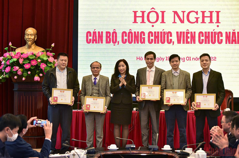 Báo Nhân Dân tổ chức Hội nghị cán bộ, công chức, viên chức năm 2021 -0