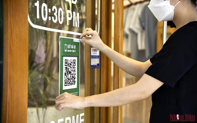 Hà Nội: Cửa hàng, trung tâm thương mại mở cửa trở lại từ 28/9 -0