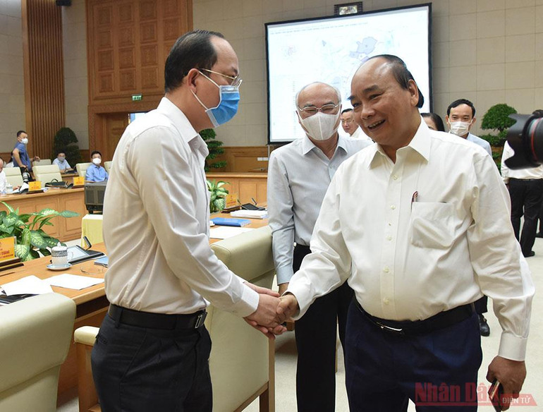 Ban Cán sự đảng Chính phủ làm việc với Ban Thường vụ Thành ủy thành phố Hồ Chí Minh -0