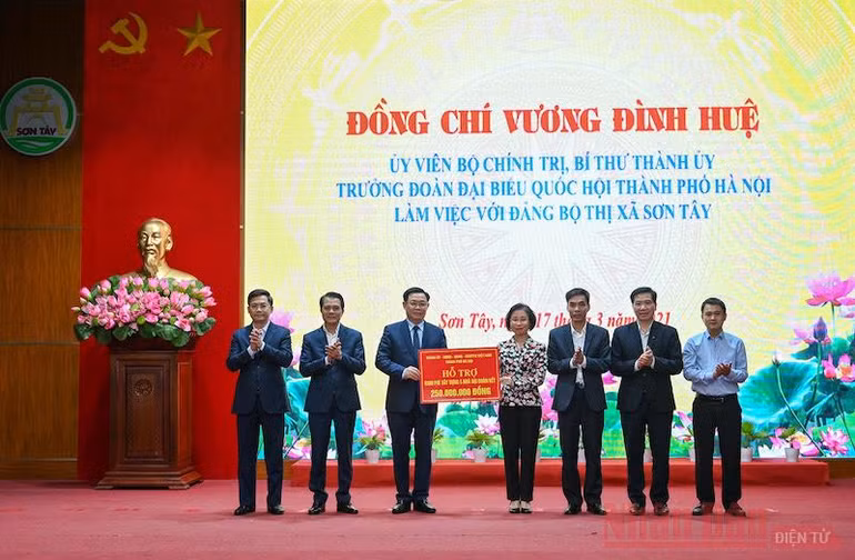 Sơn Tây phát huy tiềm năng, lợi thế của đô thị cổ để phát triển kinh tế -0