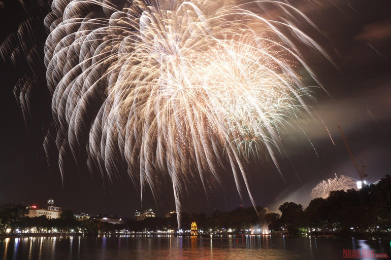 Hân hoan chào đón năm mới 2021 -0