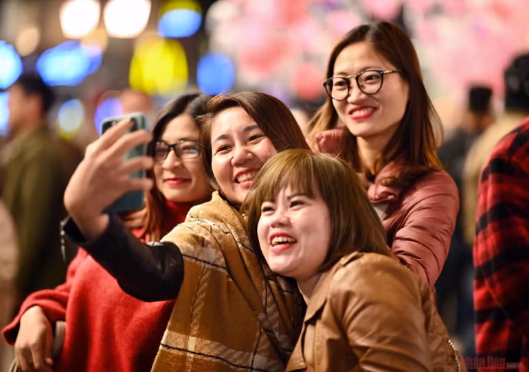 Hân hoan chào đón năm mới 2021 -0