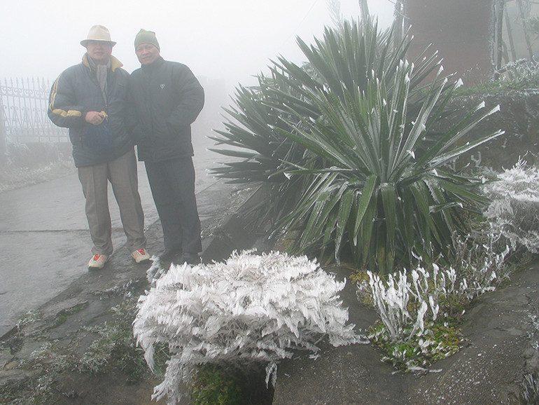 Nhiệt độ Mẫu Sơn âm 1,4 độ C, băng tuyết đã xuất hiện -0
