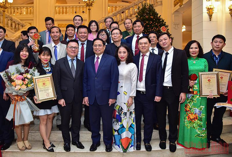 Báo Nhân Dân điện tử đoạt Giải A Búa liềm vàng lần thứ VI-năm 2021 -0