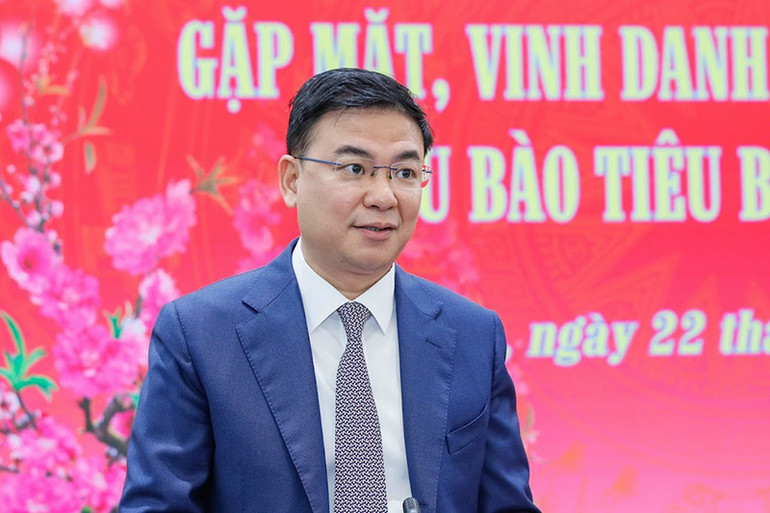 Ủy ban Trung ương Mặt trận Tổ quốc Việt Nam gặp mặt, vinh danh kiều bào tiêu biểu -0