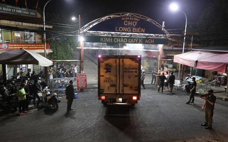 Chợ Long Biên hoạt động trở lại từ 0 giờ ngày 21/10 -3