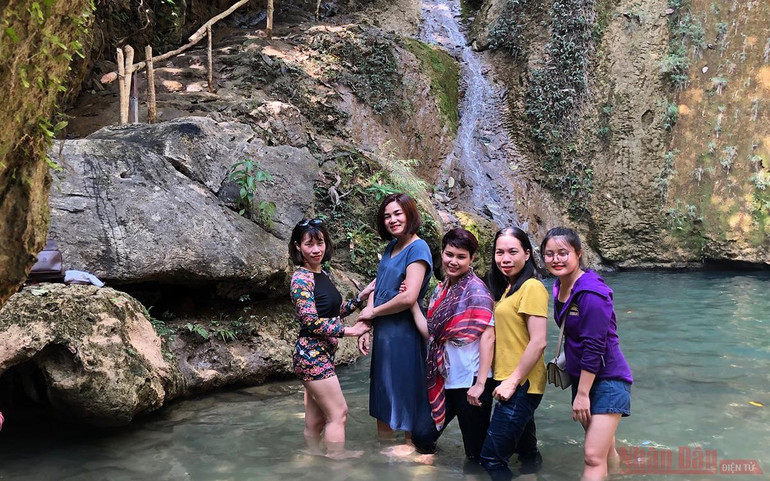 Lên núi “massage cá” -2