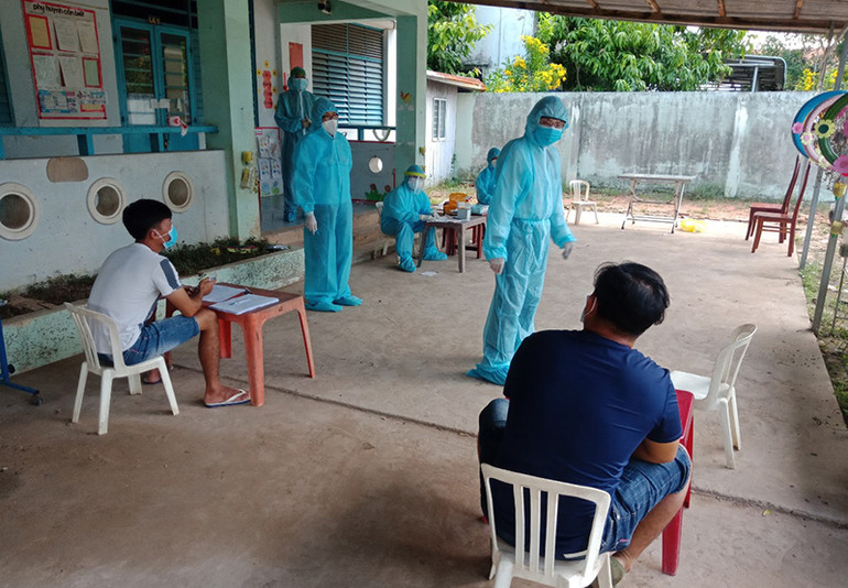 Dồn sức chống dịch, lan tỏa yêu thương -0