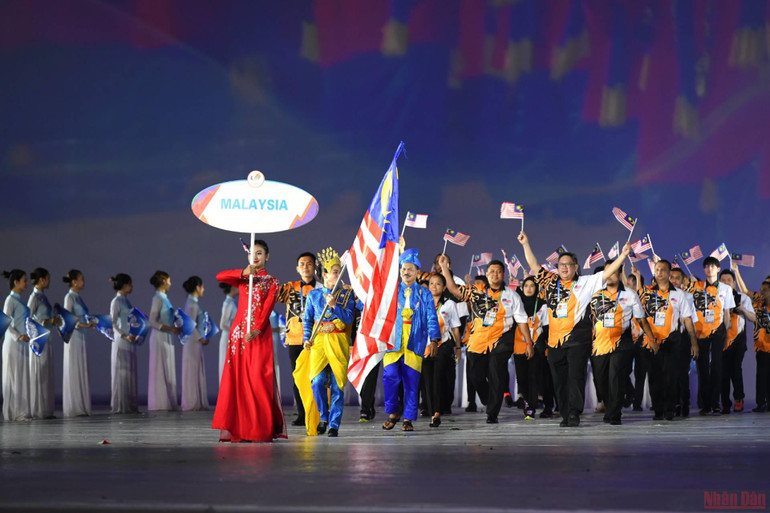 (Ảnh: Thành Đạt) Những hình ảnh ấn tượng trong Lễ khai mạc SEA Games 31 -0