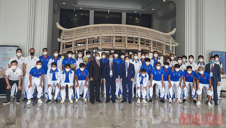 Nam Định đón các đoàn môn bóng đá nam SEA Games 31 -0