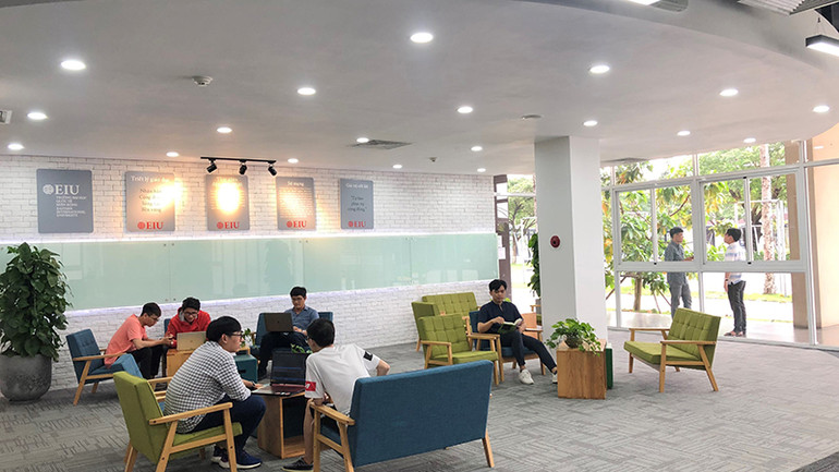 Đại học Quốc tế Miền đông tuyển sinh năm học mới 2021 -0