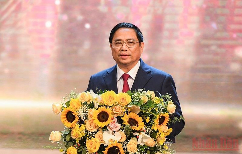 Thủ tướng Chính phủ Phạm Minh Chính phát biểu tại Lễ trao giải. (Ảnh: THÀNH ĐẠT) Lễ trao giải Báo chí quốc gia lần thứ XVI - năm 2021 -0
