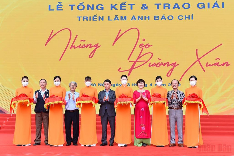 Nhiều hoạt động nghề nghiệp, giao lưu hấp dẫn tại Hội Báo toàn quốc 2022 ảnh 2 Nhiều hoạt động nghề nghiệp, giao lưu hấp dẫn tại Hội Báo toàn quốc 2022 -0