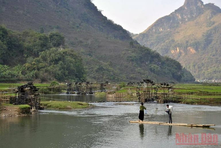 Vẻ đẹp cọn nước ở Điện Biên -0