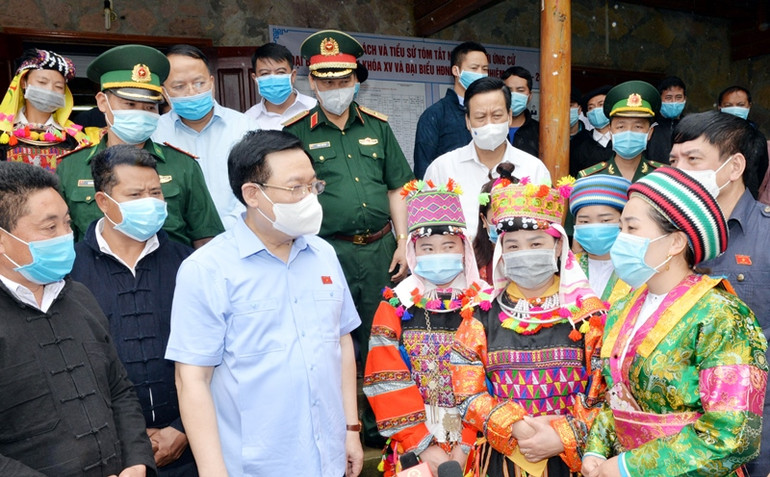 Chủ tịch Quốc hội Vương Đình Huệ thăm và làm việc tại tỉnh Hà Giang -0