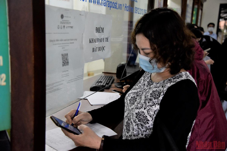 Chuyến tàu đầu tiên xuất phát từ Hà Nội sau giãn cách -0