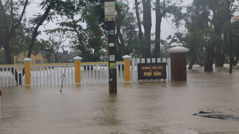 Quảng Ngãi tập trung ứng phó lũ lớn trên các sông -0