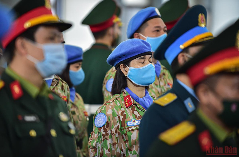 Thương tiếc Trung tá Đỗ Anh - sỹ quan gìn giữ hòa bình hy sinh khi làm nhiệm vụ nhân đạo quốc tế -0