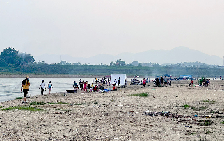 Tìm thấy thi thể học sinh đuối nước trên sông Lô -0