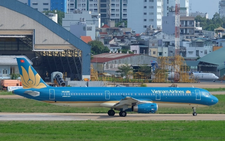 Kiến nghị mở lại một số chuyến bay quốc tế vào đầu tháng 8 -0