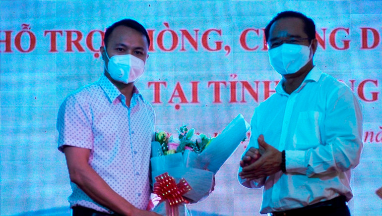 Đoàn y tế Bắc Giang hỗ trợ Long An chống dịch -0